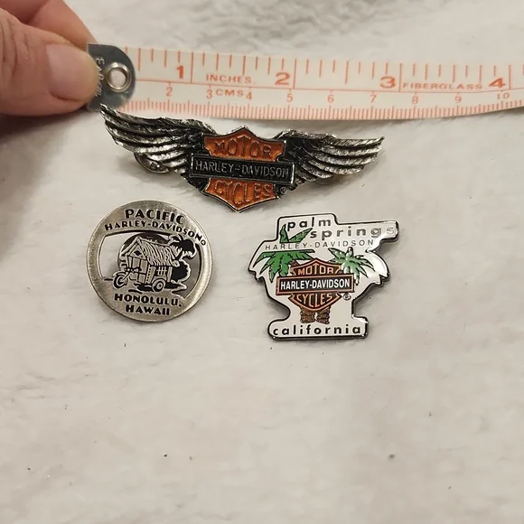 Harley Davison set of 3 collectors pins - Picture 2 of 8